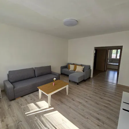 Cozy Urban - 2br - Sleeps 6 - Near Old Town Apartamento